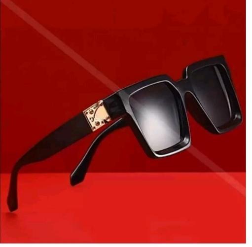 Unisex Free Size Retro Square Sunglasses